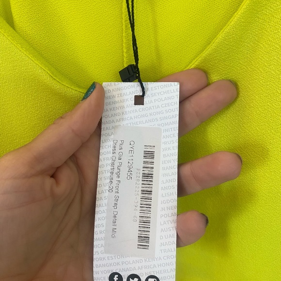 Mid length speghetti strap Dress - Picture 2 of 3